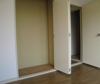 【収納】 | シティーハイムロイヤル | 収納スペースです　※参考写真です