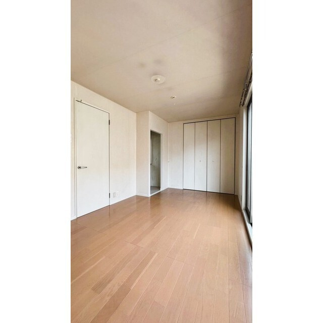 スプリングガーデンの内装