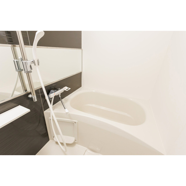 プレアデス千里山田の浴室