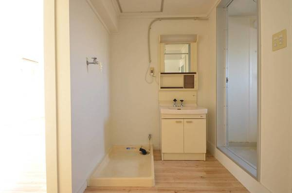 ビレッジハウス燕1号棟の洗面所|ビレッジハウスの同一物件・同一タイプの間取りの写真です