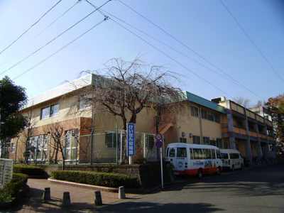 慶泉幼稚園　250ｍ