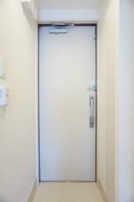 リブリ・COZYの玄関