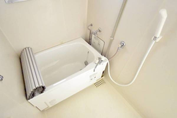 ビレッジハウス荒川2号棟の浴室|ビレッジハウスの同一物件・同一タイプの間取りの写真です