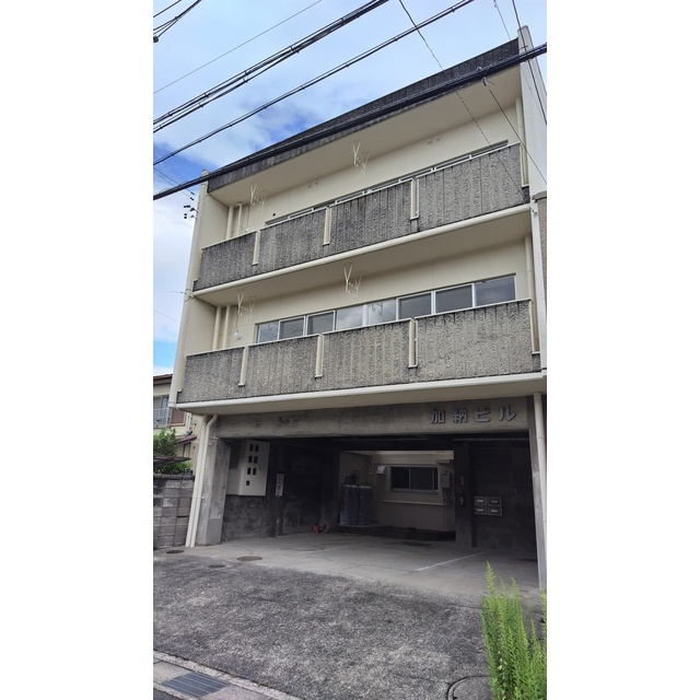 岐阜市松風町１丁目のアパートの外観