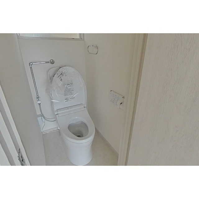 岐阜市松風町１丁目のアパートのトイレ