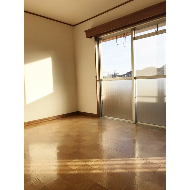 ロイヤル渡辺の居間・リビング|洋室　※イメージ