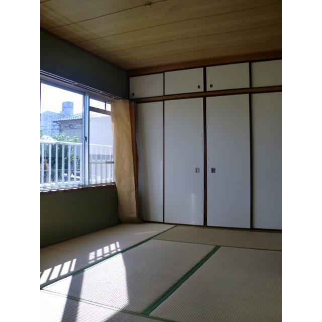 ロイヤル渡辺の収納|和室　６帖