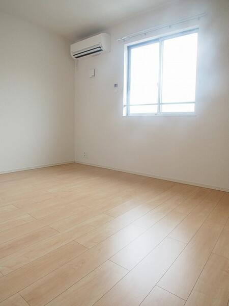 エトワール　Ａの洋室