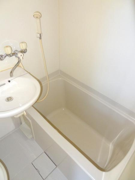 工藤マンションの浴室|★キレイなユニットバス★