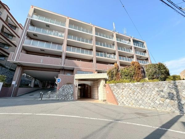 ライオンズグローベル逗子の丘の外観|外観写真です！