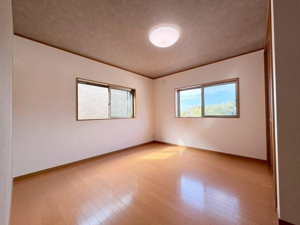 横浜市戸塚区下倉田町の中古一戸建の寝室