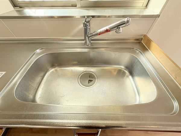 横浜市戸塚区下倉田町の中古一戸建のキッチン