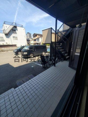 【駐車場】 | パルカーサ南京都 | 駐車場完備です