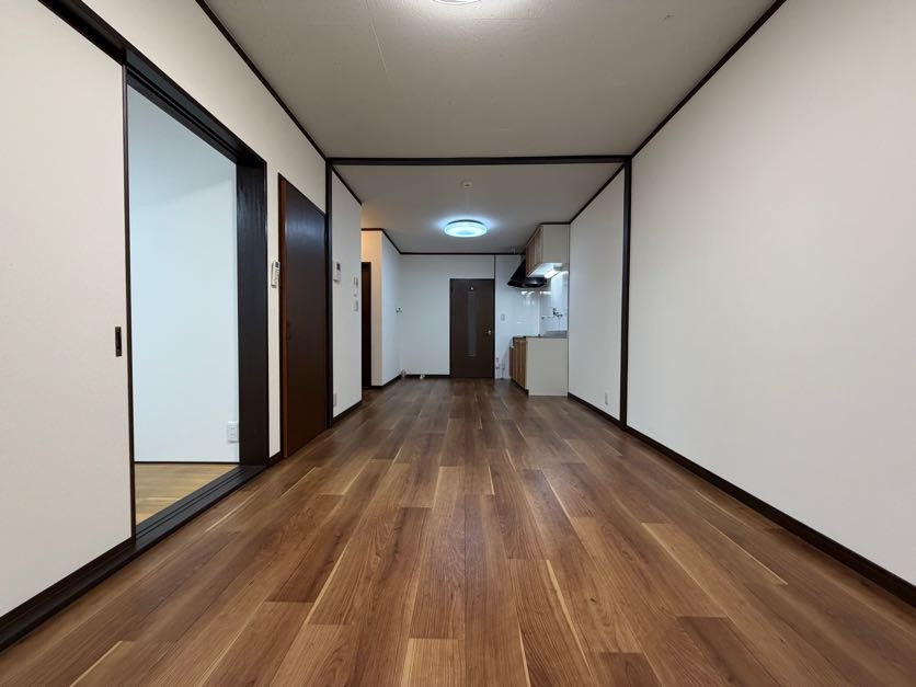 コートNAOの居間・リビング|使いやすい居間です