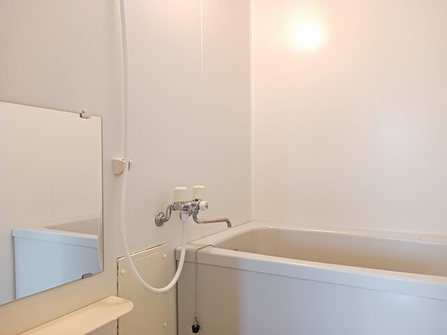 グランアルシェ　Ｂ棟の浴室|落ち着いた空間のお風呂です