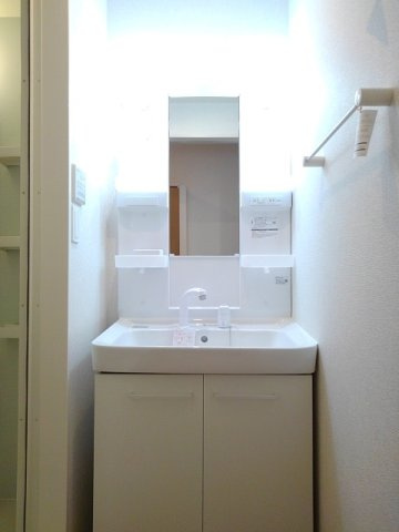 フルス　フリーデの洗面所|忙しい朝には欠かせない洗面所です