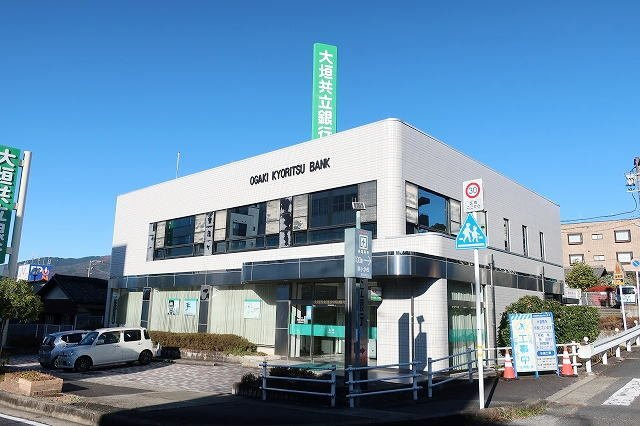 ラフレシール　Ｂの周辺|大垣共立銀行まで2500m