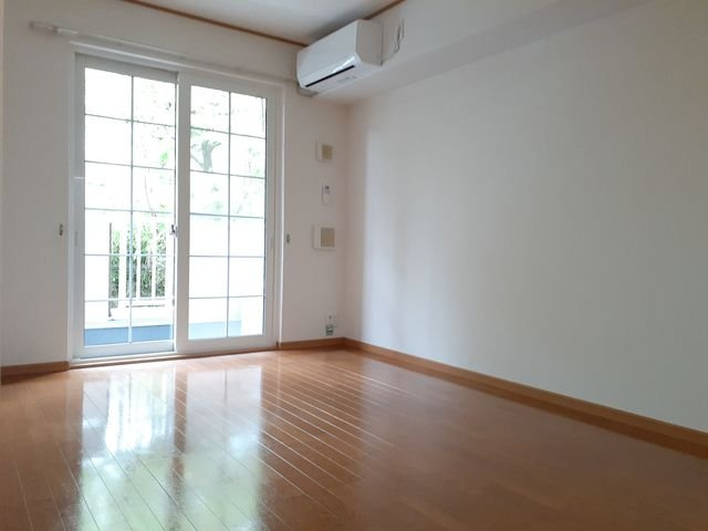 ラフレシール　Ｂの居間・リビング