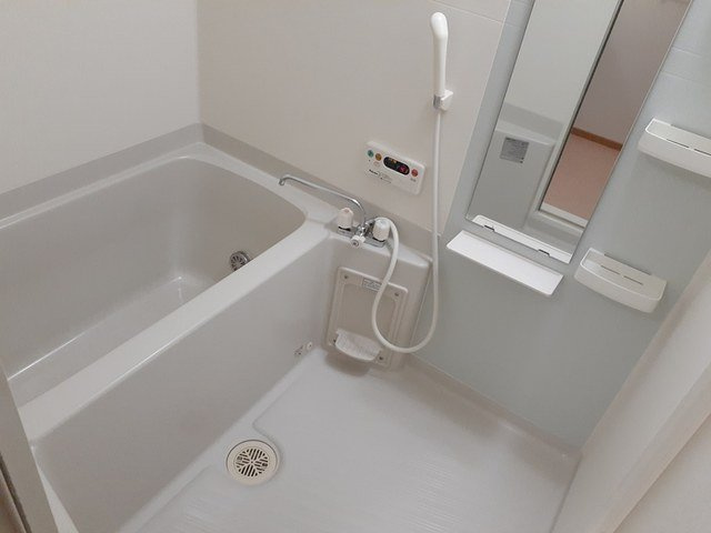 ラフレシール　Ｂの浴室