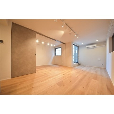 【内装】 | EDIT大森