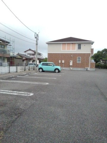 セイバリー・ガーデンＢの駐車場