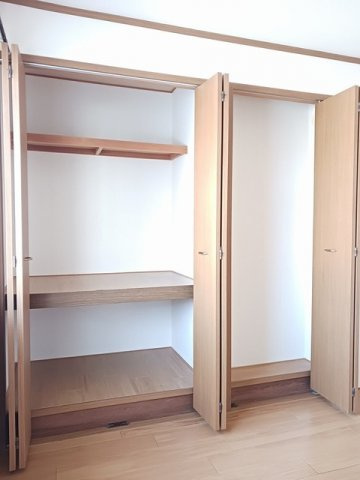 グレイスレジデンスＢの収納