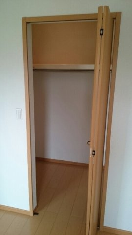 ラルジュ・メゾンＡの収納