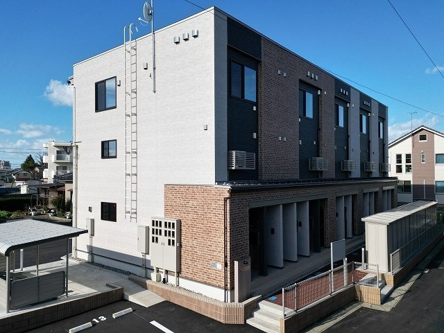 ラ・メゾンＳＨ