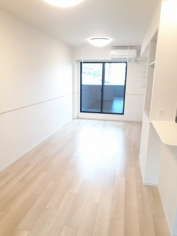 モルトグラッソⅠの居間・リビング