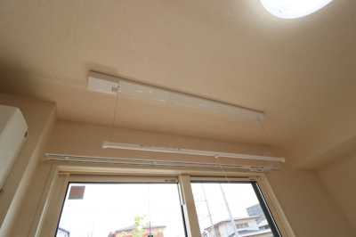 【内装】 | ティアラⅡ | 室内物干し