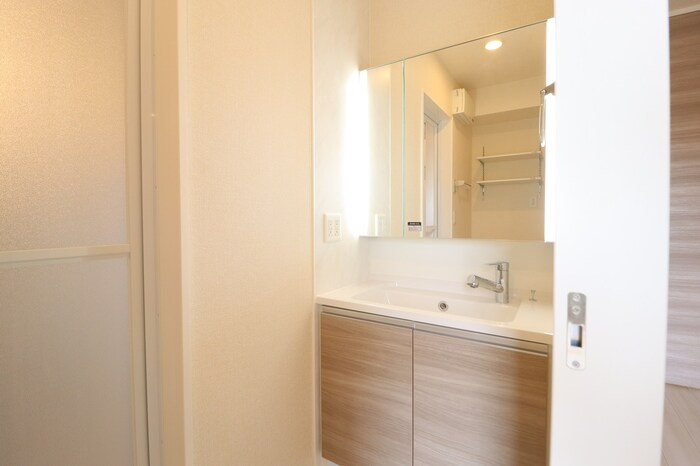 クラーヴォⅡの独立洗面台|洗髪洗面化粧台