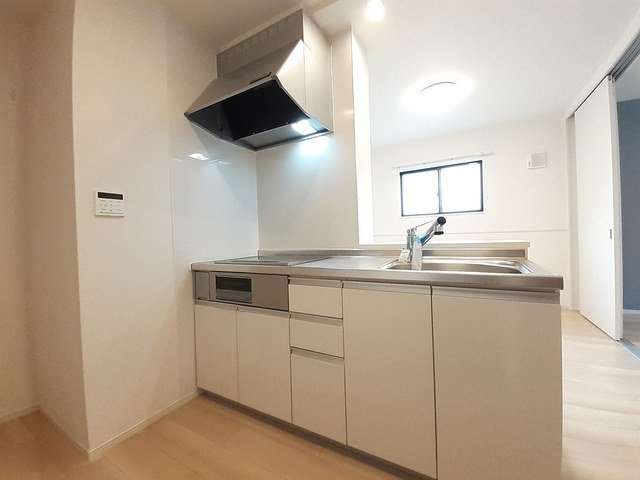 ベルモア長附のキッチン