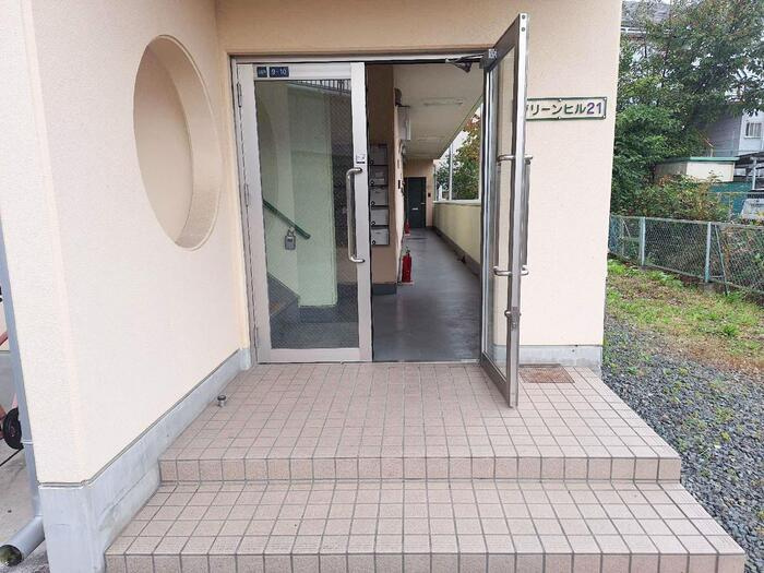 グリーンヒル２１のエントランス