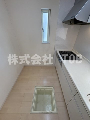 【収納】 | SHUKURA白糸台1号棟 | 1F　床下収納※クリーニング完了前※