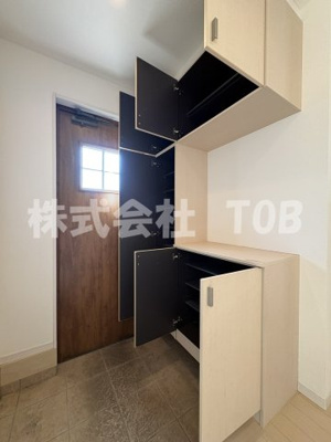 【収納】 | SHUKURA白糸台1号棟 | 1F　シューズBOX※クリーニング完了前※