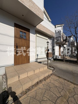 【その他】 | SHUKURA白糸台1号棟 | 1F　玄関ドア　メールBOX※クリーニング完了前※