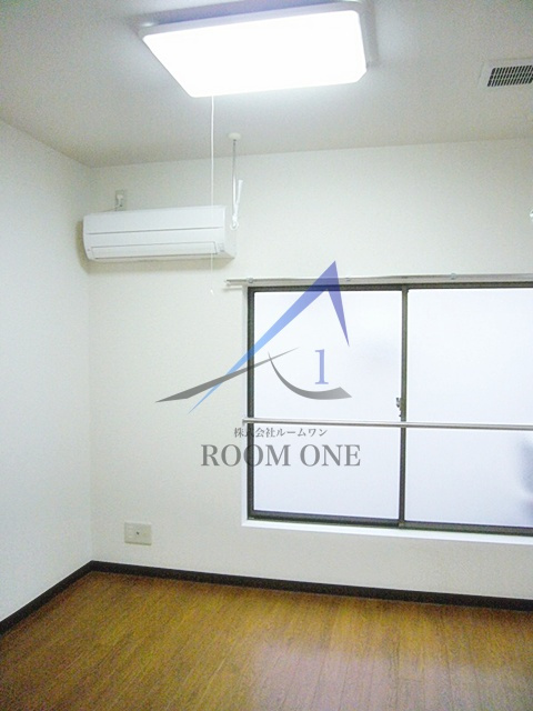 パールハイム原町の居間・リビング|洋室のお部屋です。