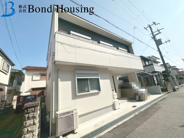 山電 林崎松江海岸徒歩7分　駐車2台　貴崎1丁目　中古戸建の前面道路含む現地写真