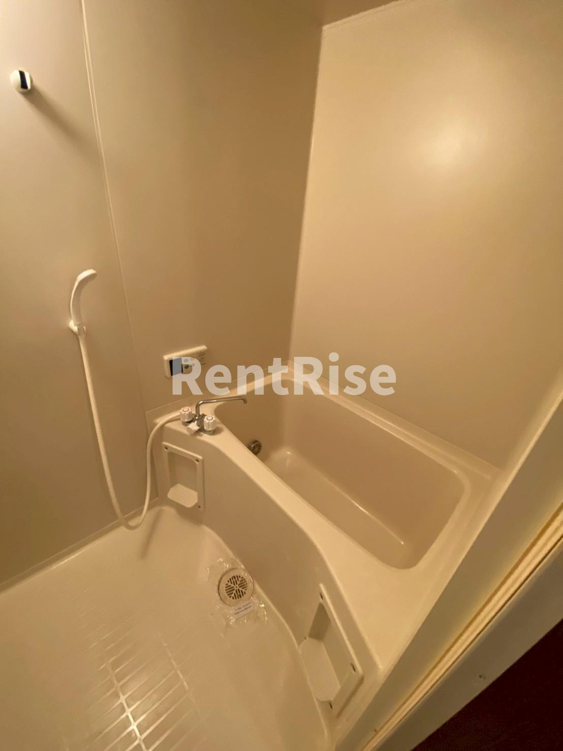 ファミーユ2000の浴室