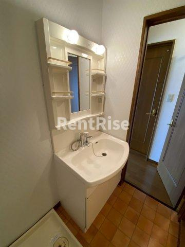 ファミーユ2000の洗面所