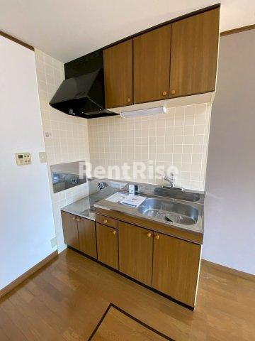 ファミーユ2000のキッチン