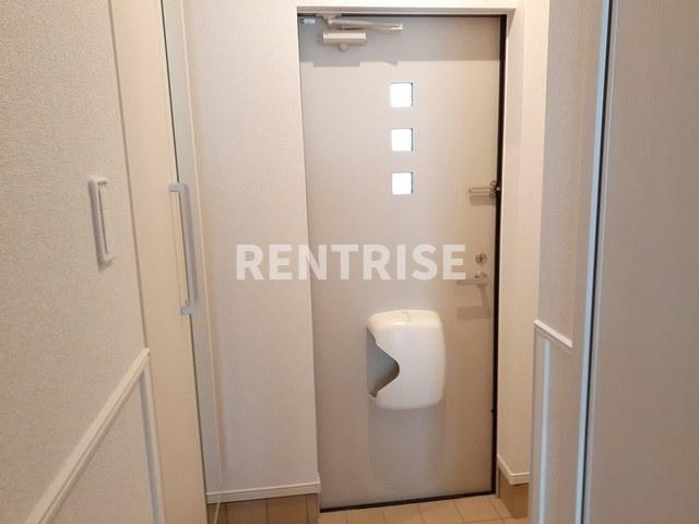 ラ・グリシーナの玄関|玄関