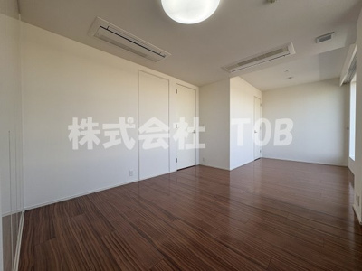 【洋室】 | パークシティ浜田山Ｄ棟-再契約型定期借家- | 洋室13.8帖