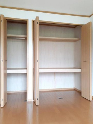 【収納】 | ユウ・フォーリアＢ