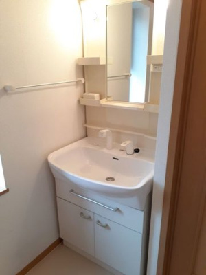 【洗面所】 | ユウ・フォーリアＢ