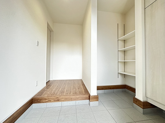 【玄関】 | 清瀬市下宿2丁目　新築一戸建住宅　全19棟　(志木本店)