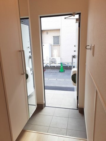 シャルマンⅠの玄関