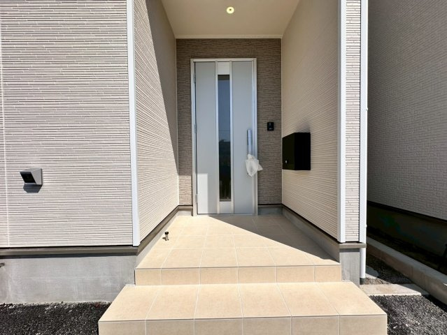 ♥♥宜野座村漢那第2-2号棟（全４棟）の玄関|玄関です