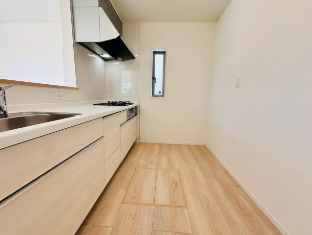 ♥♥宜野座村漢那第2-2号棟（全４棟）のキッチン|使いやすいキッチンです