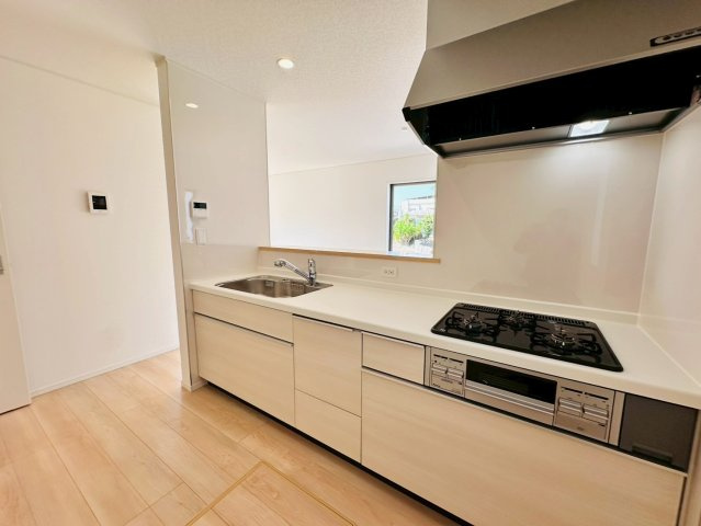 ♥♥宜野座村漢那第2-2号棟（全４棟）のキッチン|コンパクトなキッチンで掃除もラクラク